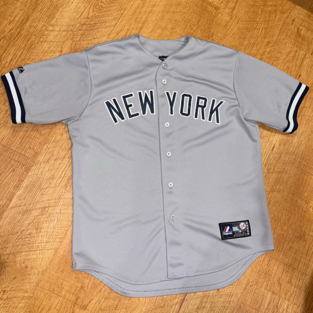 Men’s Authentic MLB Yankees Jersey